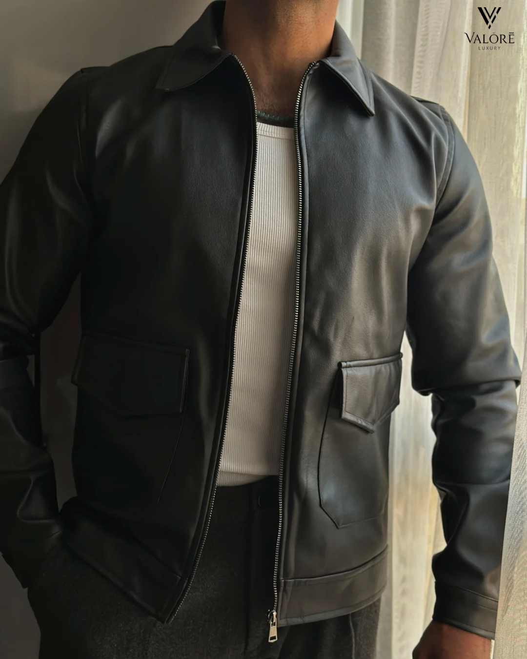 LEATHER JACKET