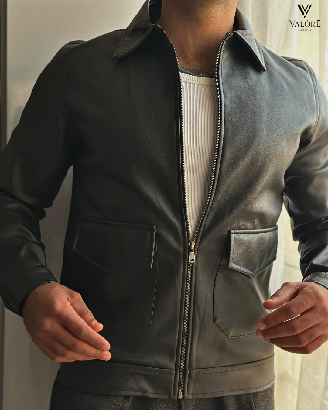 LEATHER JACKET