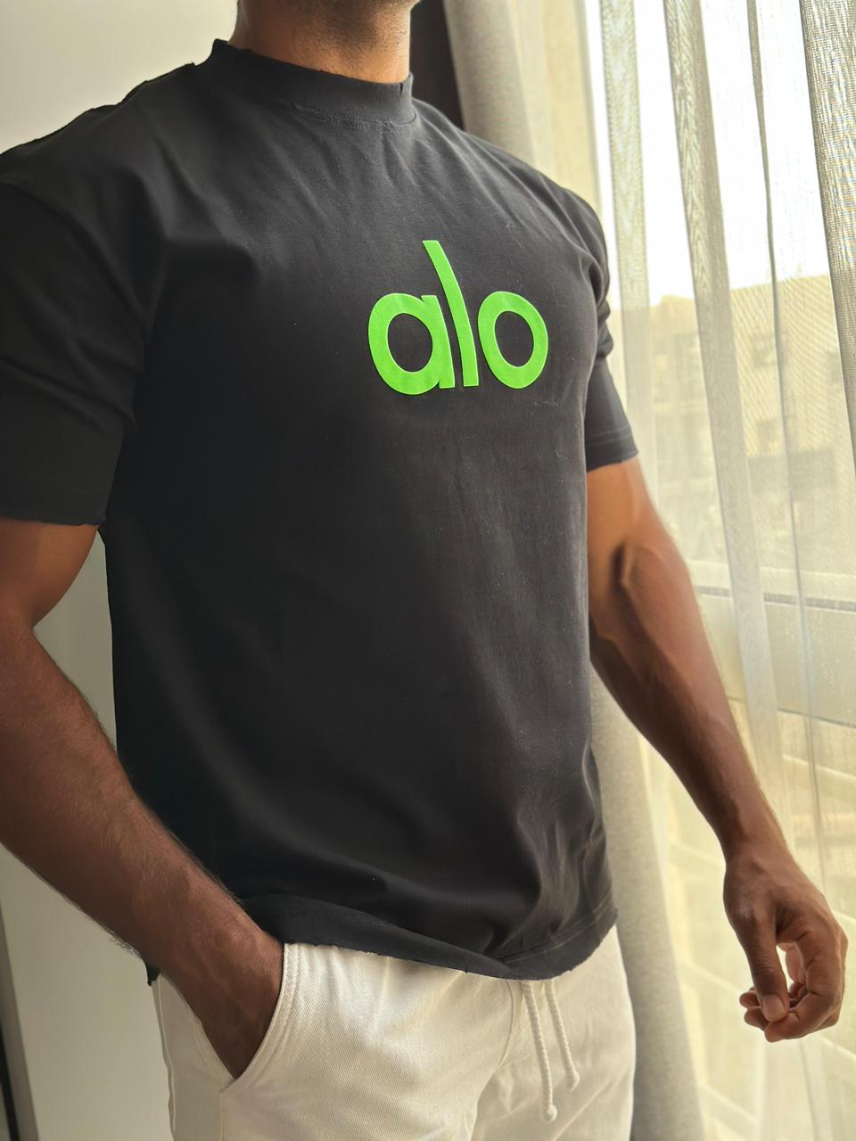 Regular basic alo t-shirts
