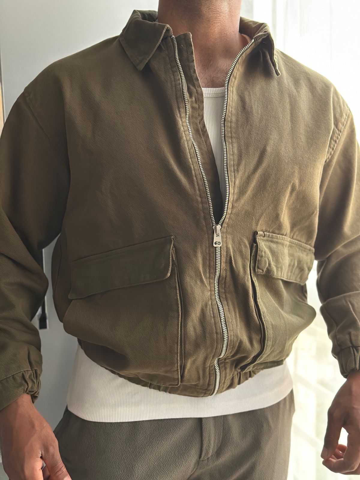 BOMBER JACKET
