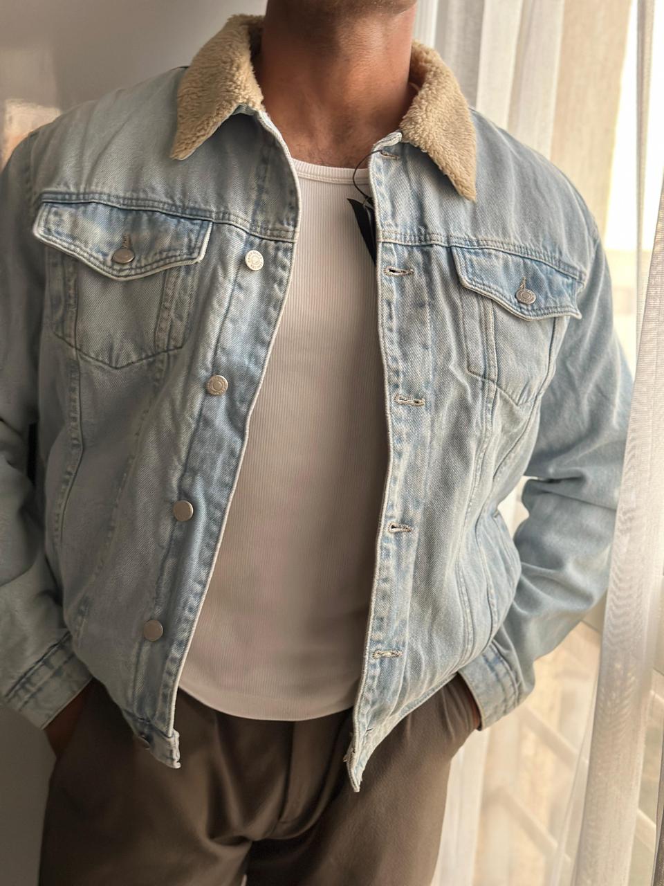 DENIM JACKET