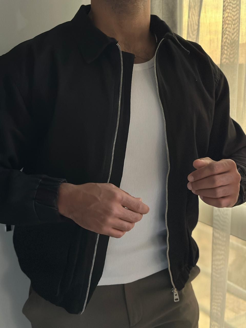BOMBER JACKET